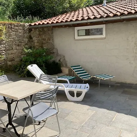 Hébergement de vacances Le Pradou Usson-en-Forez